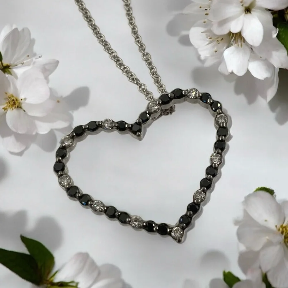 18k White Gold Diamond Heart Pendant Necklace, Milan Italy 750 Gold, 18” Chain - Picture 10 of 14